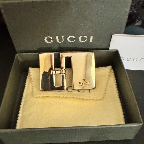 GUCCI Logo Silver Tone Belt Buckle/& box rare find - Picture 1 of 13